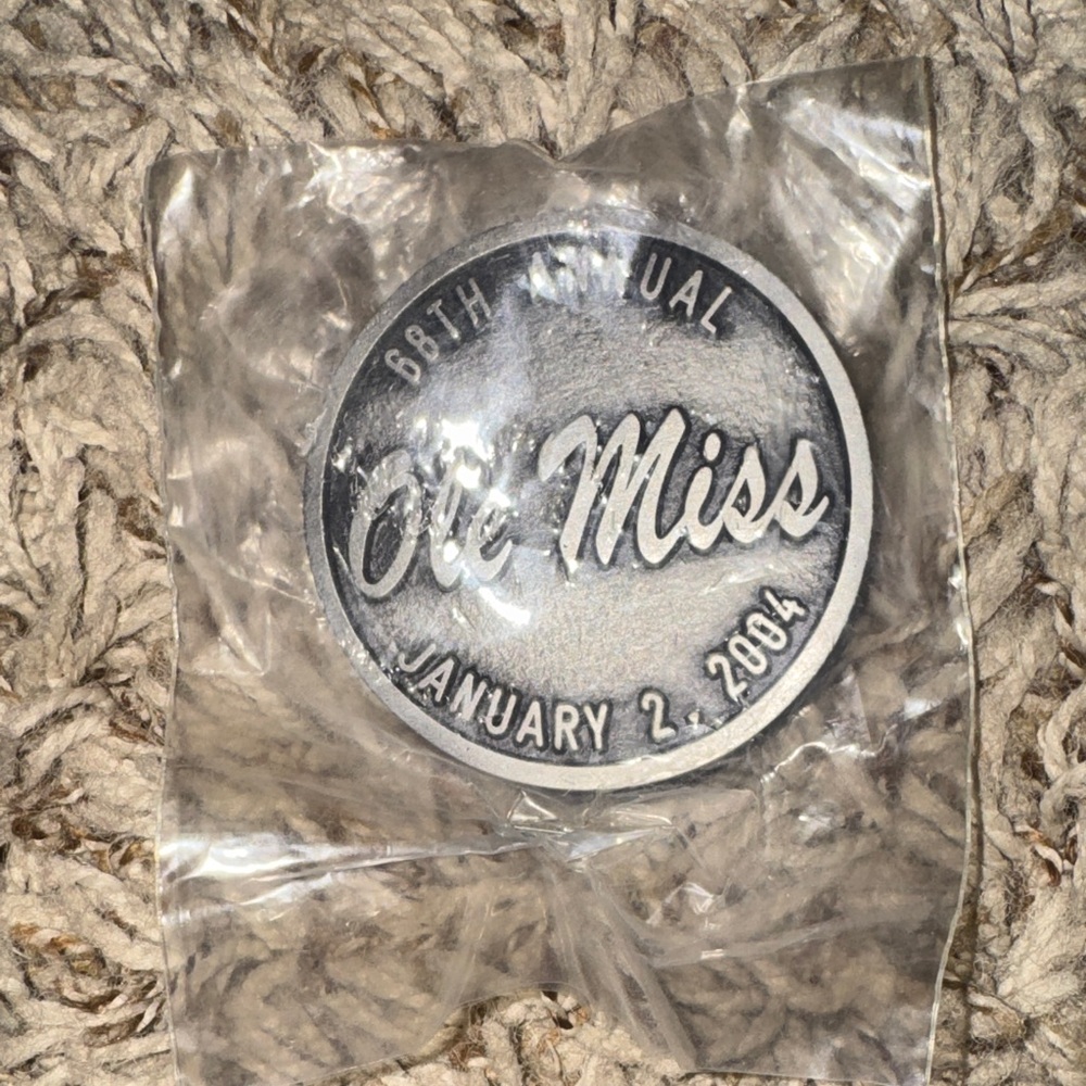 Ole Miss Commemorative Coin